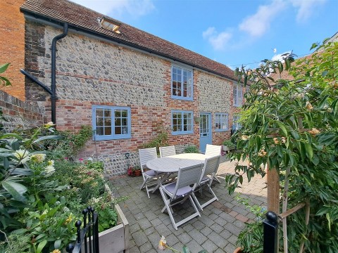 View Full Details for Fisherman's Cottage, Foundry Lane, Lewes