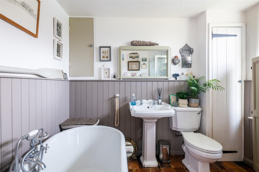 Images for Weald Close, Barcombe, Lewes